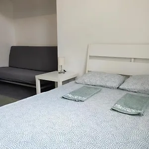 Gasthof Sleepover Center Guestrooms, Budapest